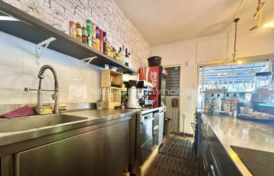 Fonds de commerce - 90 m²