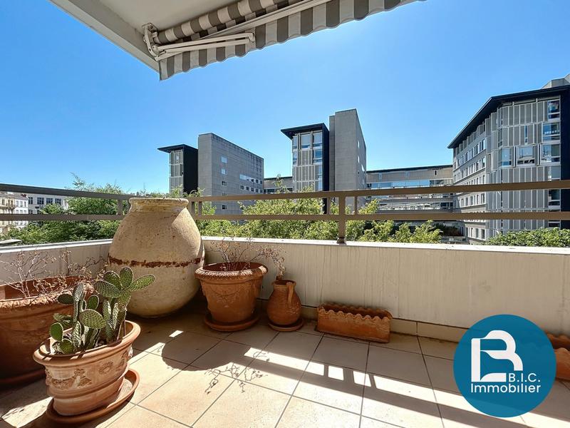 Appartement - 113 m² - 3 pièces