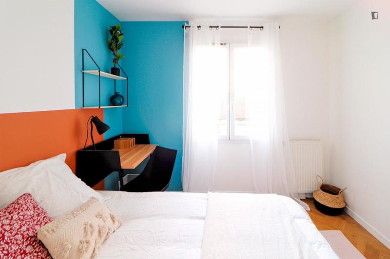 Chambre - 11 m² - 4 pièces