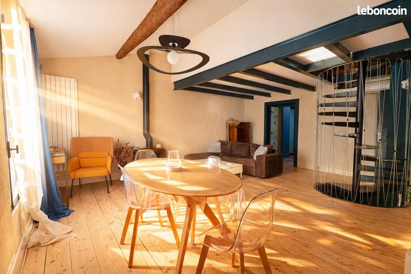 Maison - 140 m² - 7 pièces
