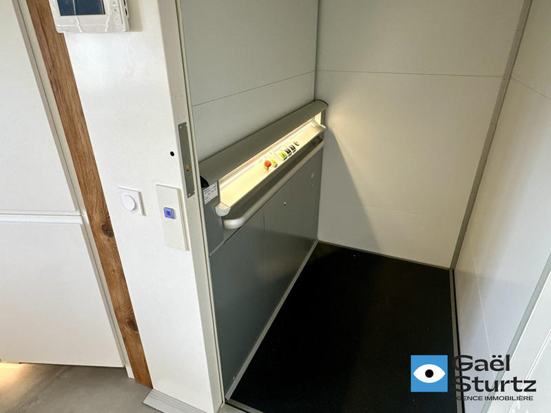 Appartement - 82 m² - 4 pièces