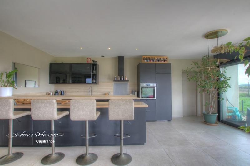 Maison - 141 m² - 4 pièces