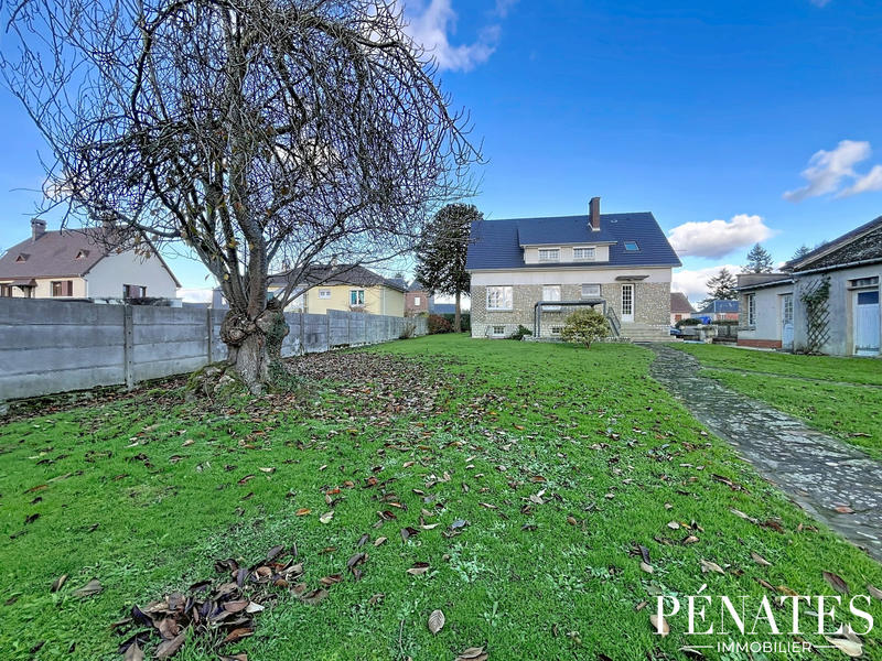 Maison - 185 m² - 6 pièces