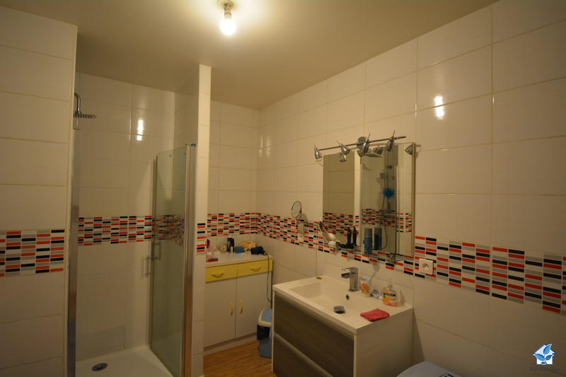 Viager - Maison - 80 m² - 5 pièces