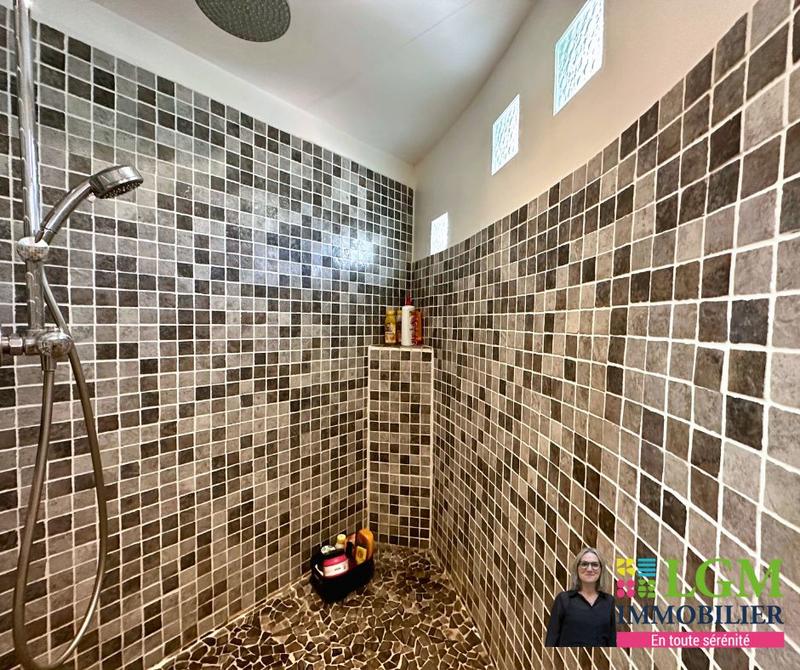 Duplex - 183 m² - 5 pièces