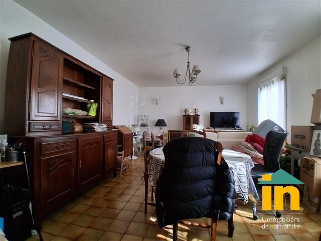 Maison de ville - 85 m² - 4 pièces