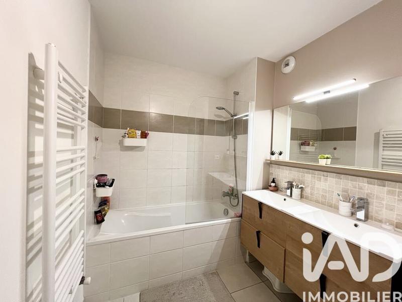 Appartement - 75 m² - 4 pièces