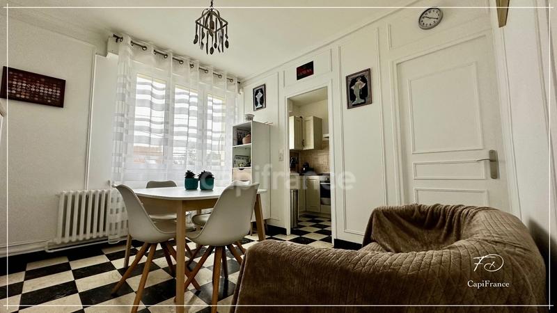 Maison - 110 m² - 4 pièces