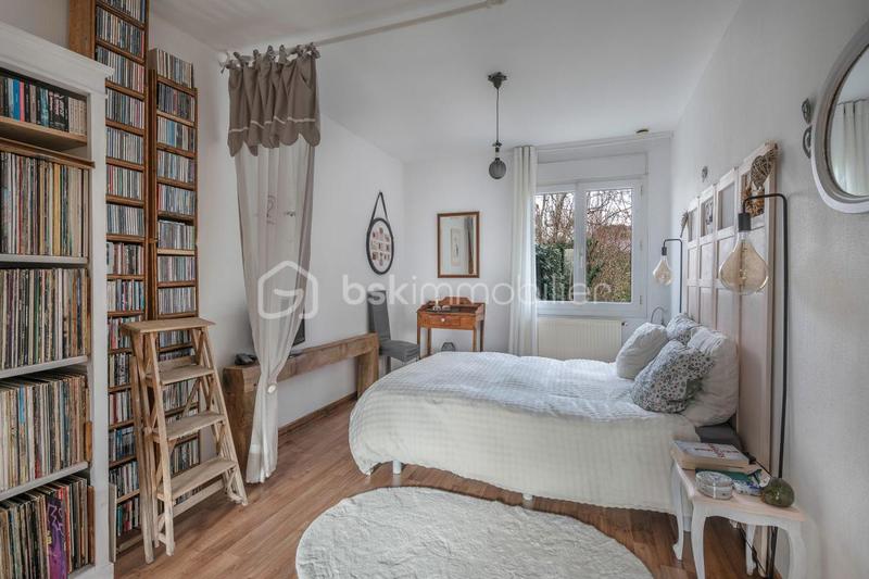 Maison - 140 m² - 6 pièces