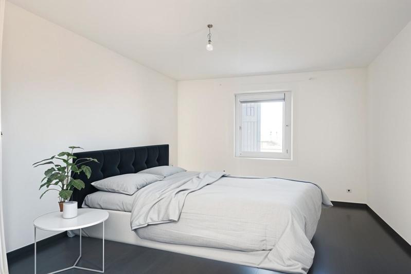 Appartement - 93 m² - 4 pièces