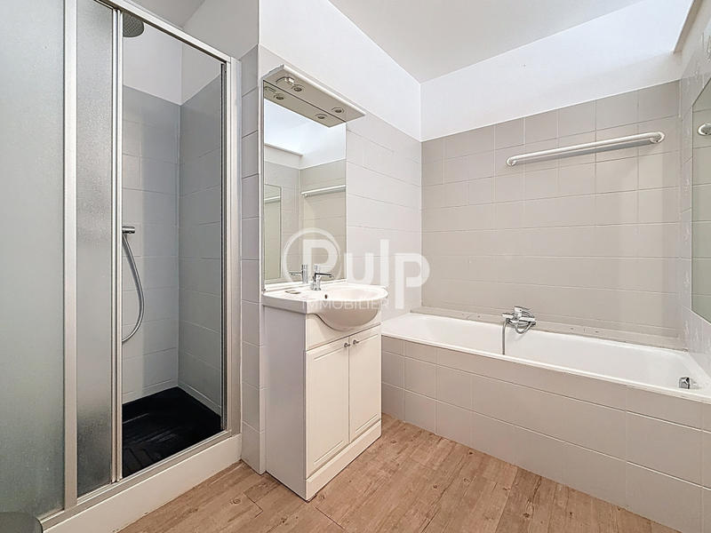 Maison - 113 m² - 8 pièces