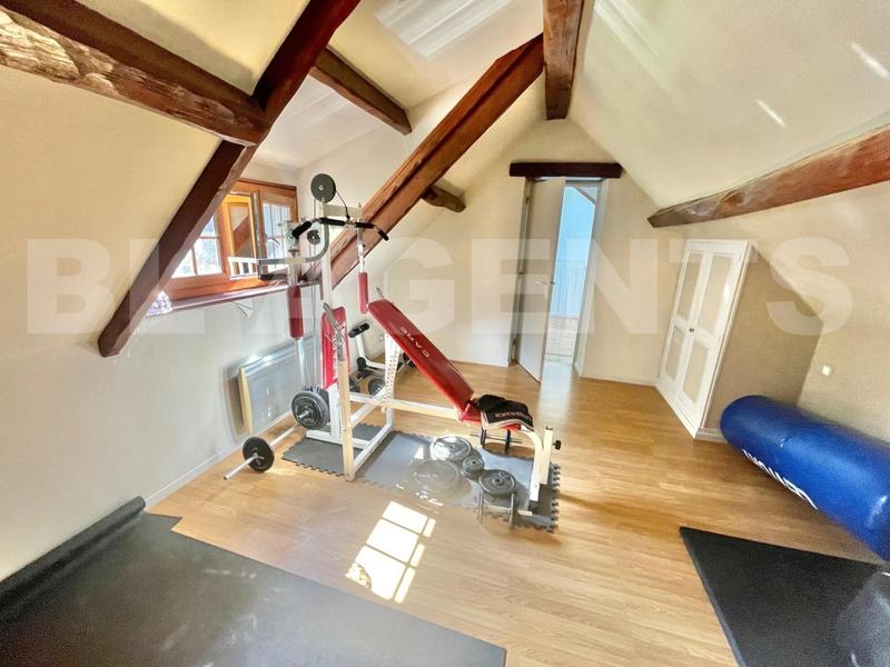 Maison - 130 m² - 6 pièces