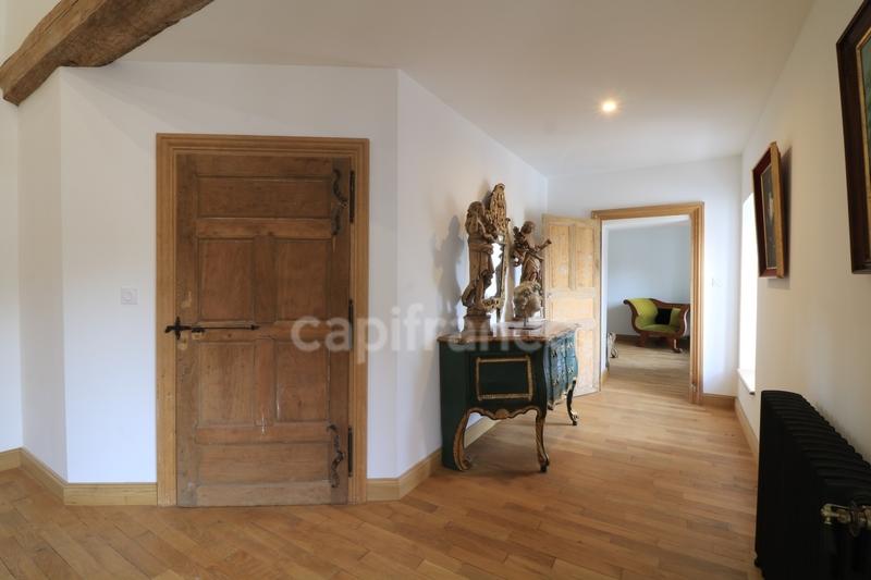 Propriété - 503 m² - 10 pièces