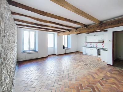 Maison - 81 m² - 3 pièces