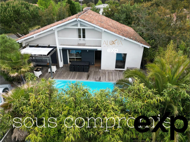 Maison - 140 m² - 6 pièces