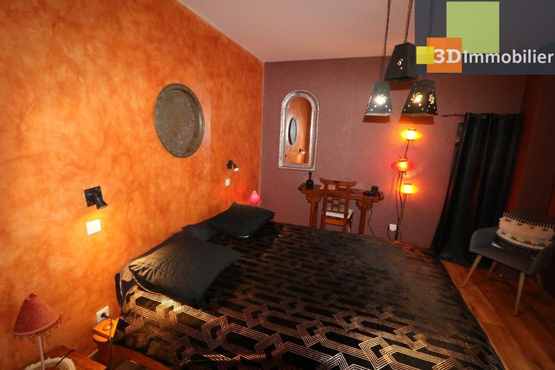 Local commercial - 250 m² - 8 pièces