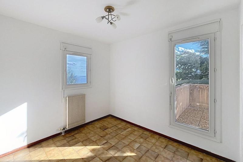 Appartement - 89 m² - 4 pièces