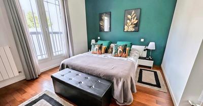 Maison - 246 m² - 11 pièces