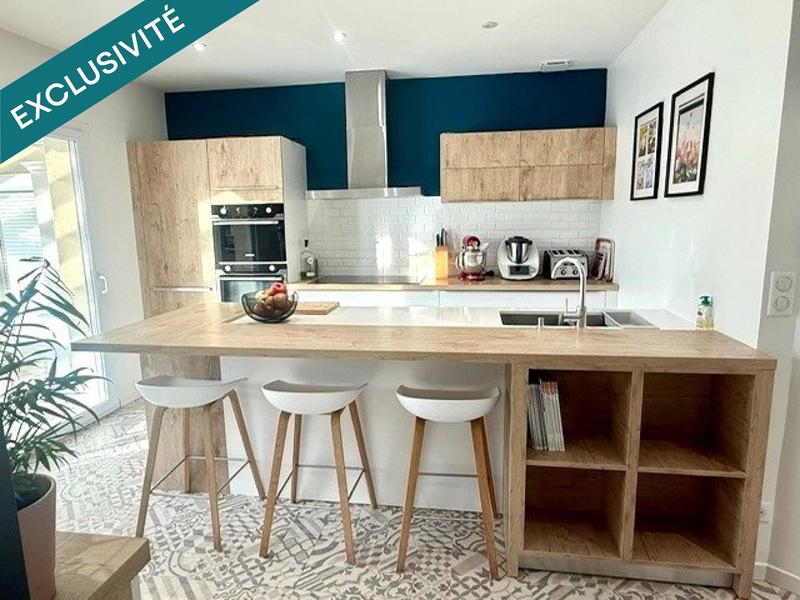 Maison - 209 m² - 6 pièces