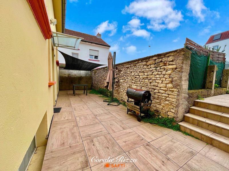 Maison - 120 m² - 6 pièces