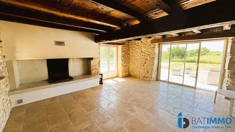 Maison - 308 m² - 8 pièces