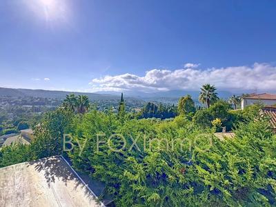 Villa - 250 m² - 8 pièces