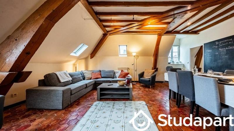 Appartement - 115 m² - 6 pièces