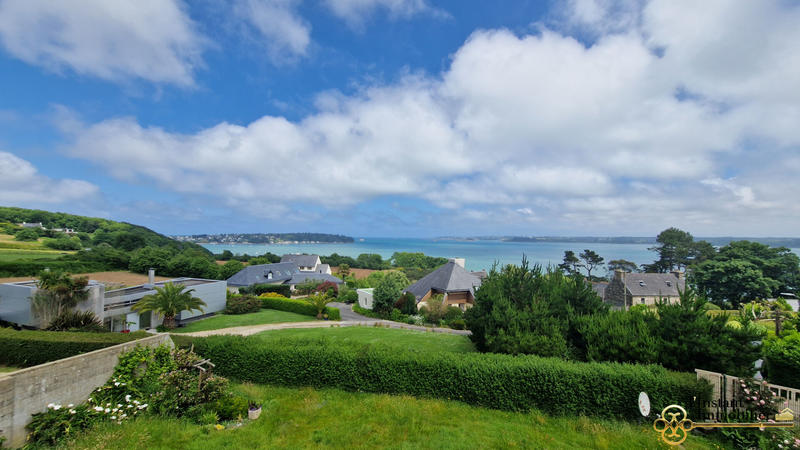 Maison - 142 m² - 6 pièces