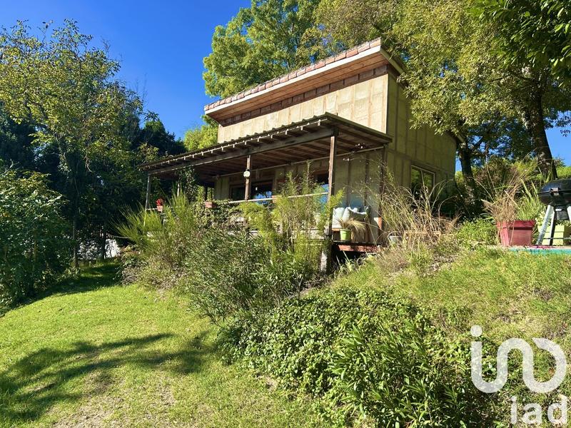 Maison - 825 m² - 15 pièces