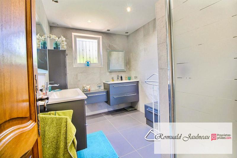 Maison - 139 m² - 6 pièces