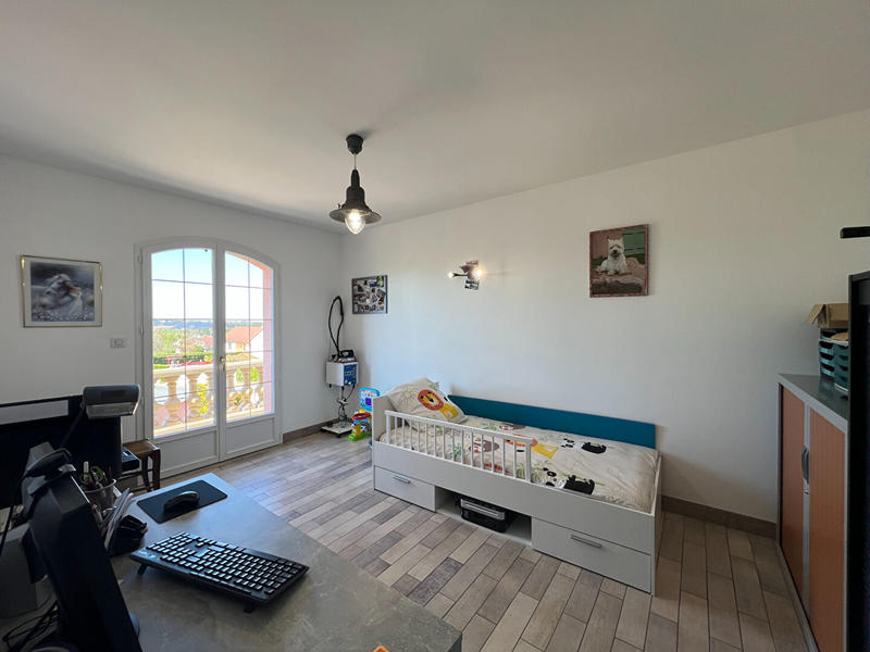 Maison - 146 m² - 7 pièces