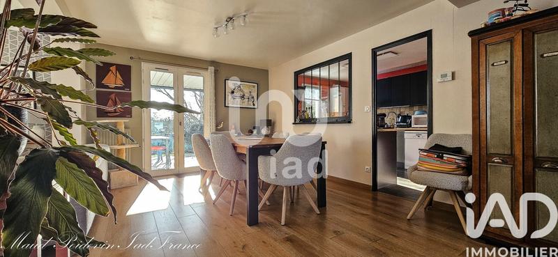 Maison - 121 m² - 5 pièces