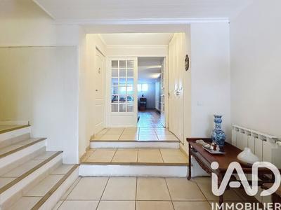 Maison - 195 m² - 5 pièces