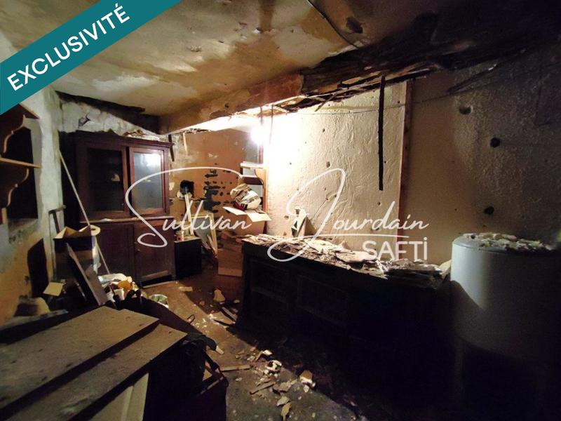 Maison - 329 m² - 13 pièces