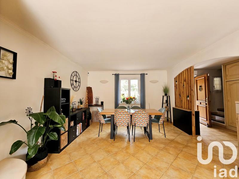 Maison - 97 m² - 4 pièces