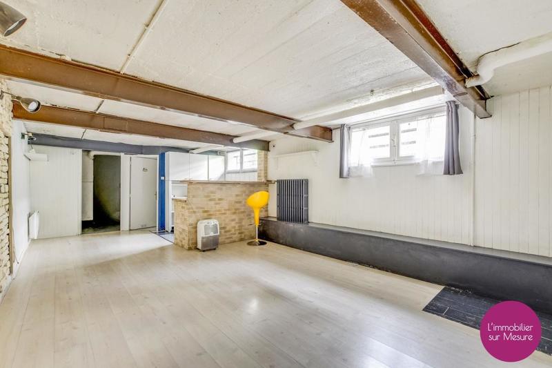 Villa - 260 m² - 9 pièces