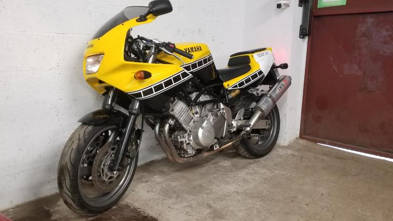 Yamaha Trx 850 yamaha jaune 0850 415