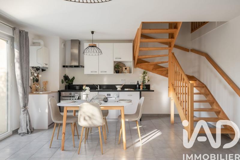 Maison de ville - 88 m² - 4 pièces