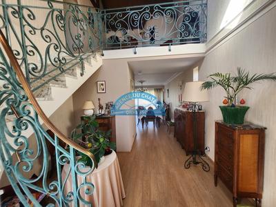 Maison - 165 m² - 6 pièces