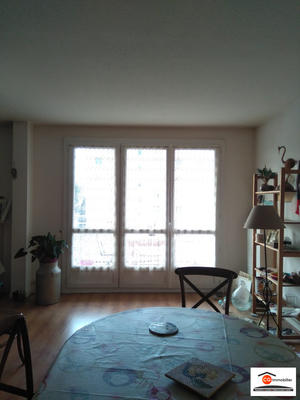 Appartement - 81 m² - 4 pièces