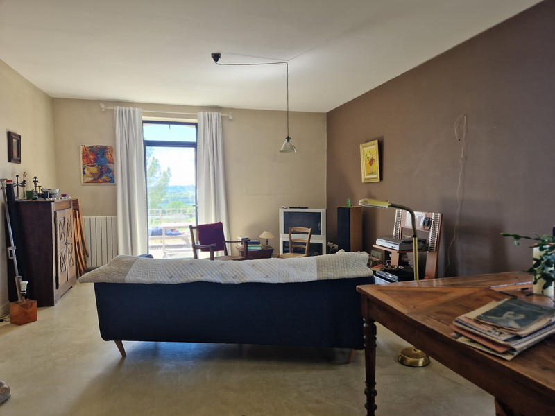 Maison - 280 m² - 9 pièces