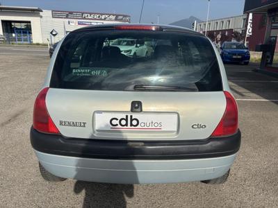 Renault Clio II 1.4i 75ch