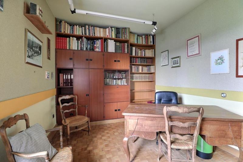 Maison - 184 m² - 8 pièces