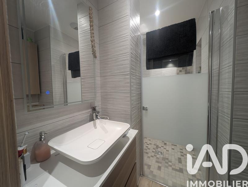 Maison - 165 m² - 10 pièces