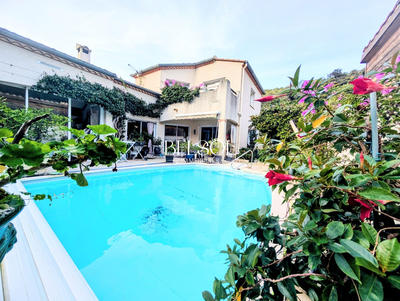 Maison - 155 m² - 6 pièces