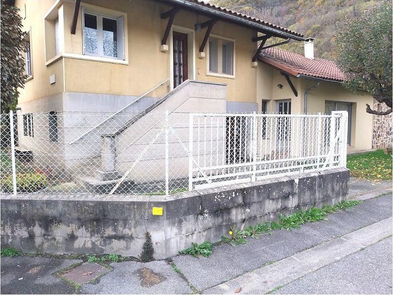 Maison traditionnelle - 150 m² - 6 pièces