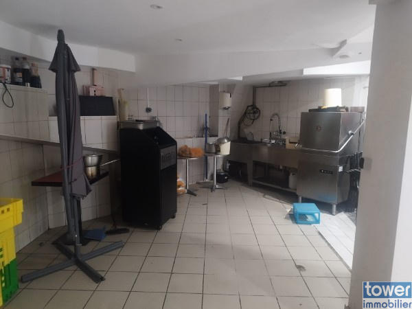 Fonds de commerce - Magasins - 130 m²