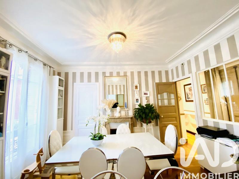 Appartement - 81 m² - 3 pièces