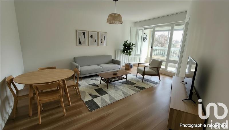 Appartement - 81 m² - 4 pièces