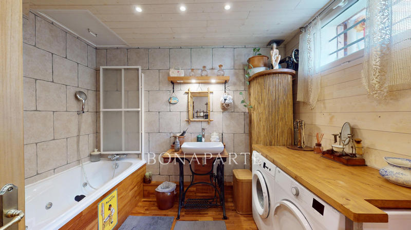 Maison - 147 m² - 6 pièces